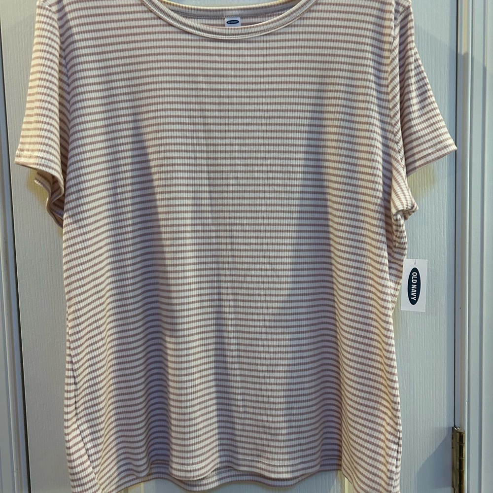 Old Navy Women's white/pink Striped Top NWT